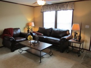 Traditonal furnished living room
